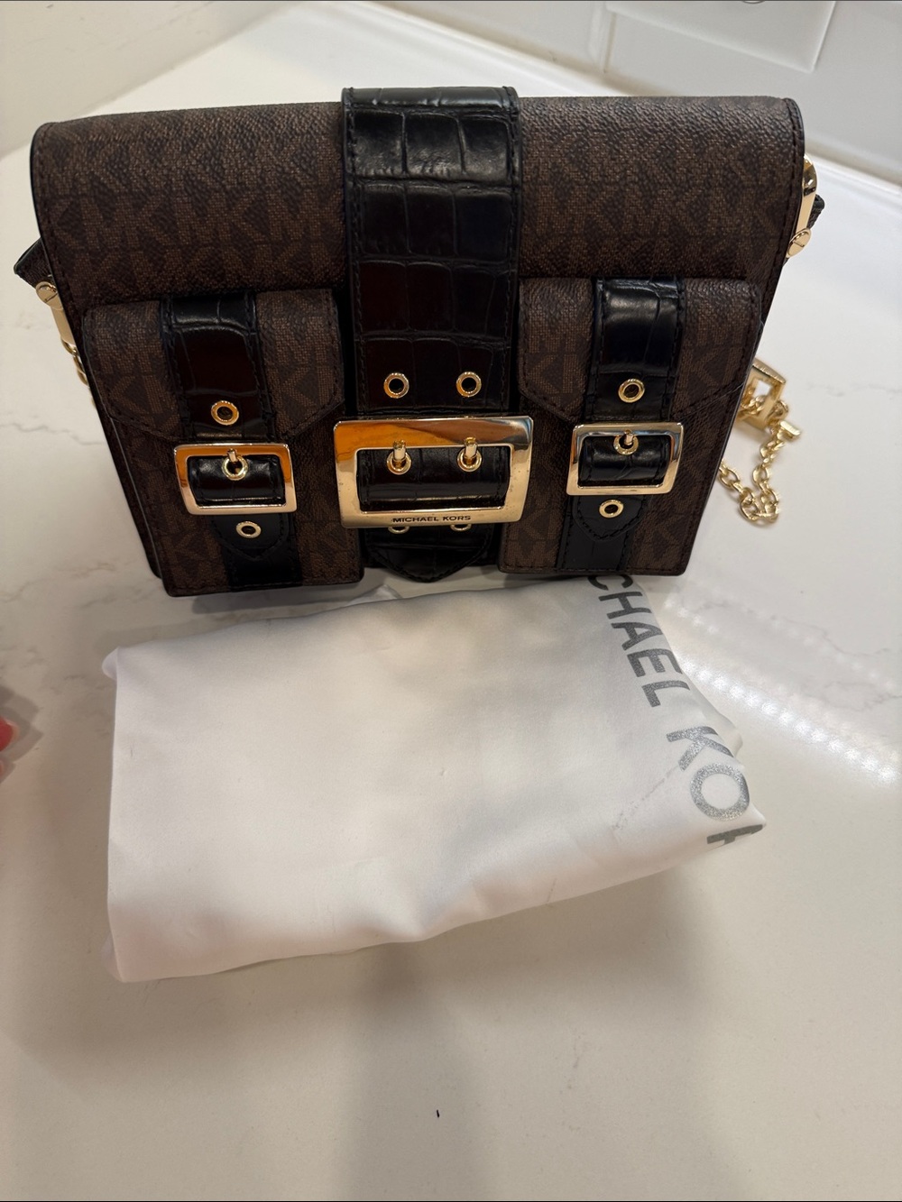 Michael Kors Brown & Black Signature Shoulder Bag with Gold Hardware - Picture 7 of 8
